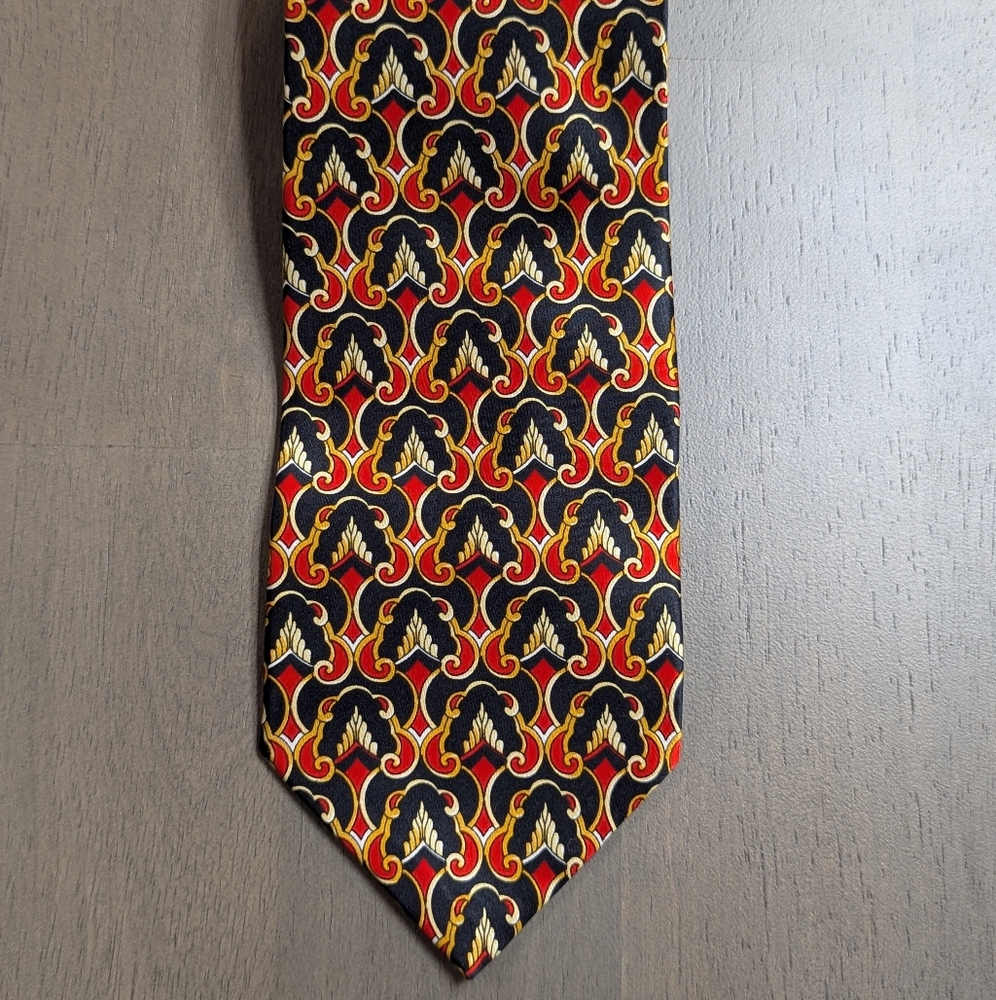 Tino Cosma, 100% Silk, Elegant Black, Red and Gold Patterned Men's Tie